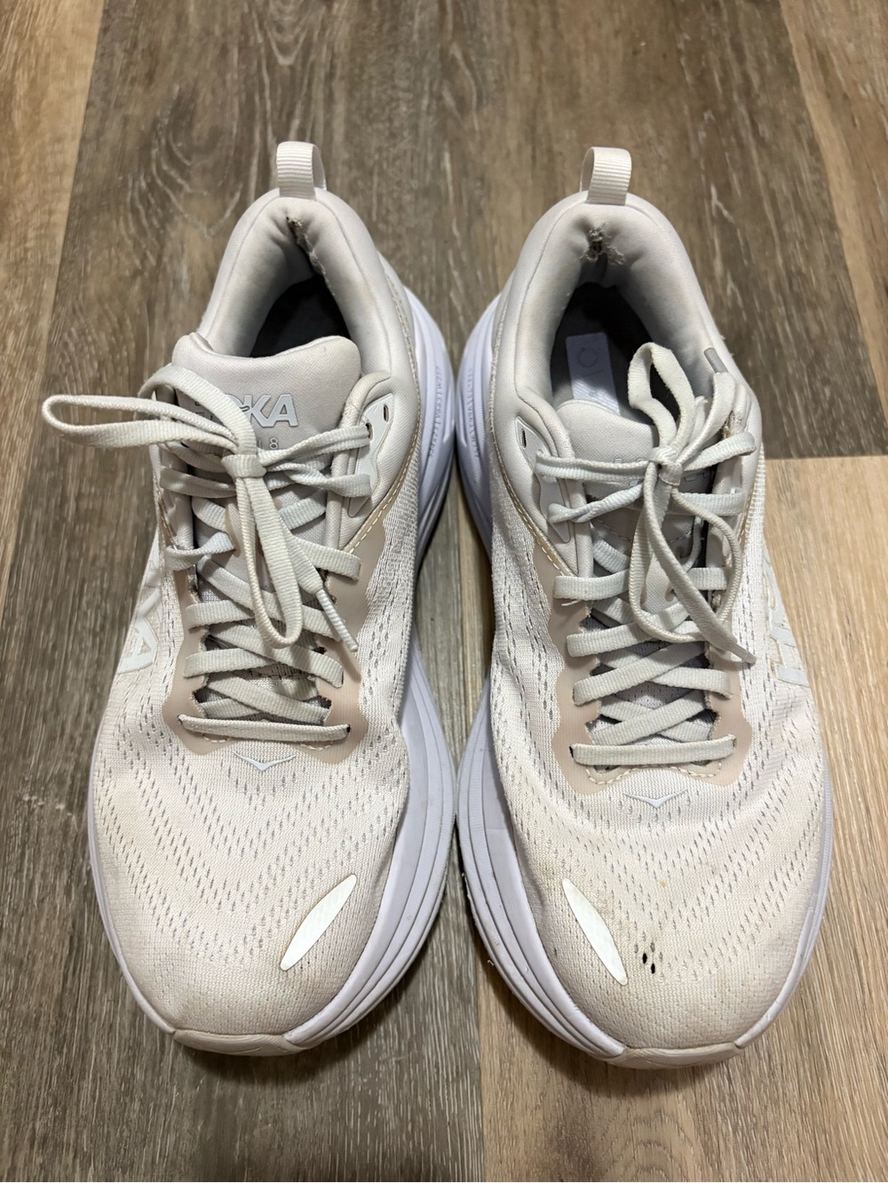 Hoka Bondi 8 Women's White Cushioned Running Shoe - Picture 9 of 16